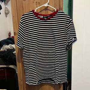 Forever 21 mens t-shirt